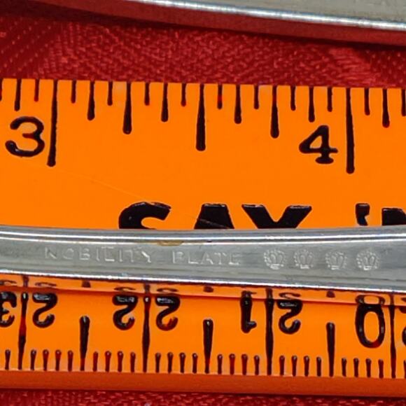 11X Silver Plate Dinner Salad Forks Nobility Plate Royal Rose Oneida - Picture 7 of 16